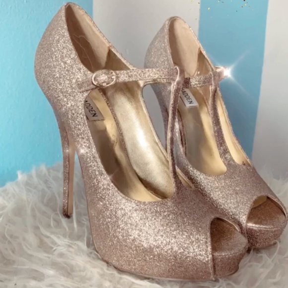 Steve Madden Worn 1x Gold Sparkle High Heels 7.5 - Picture 1 of 7